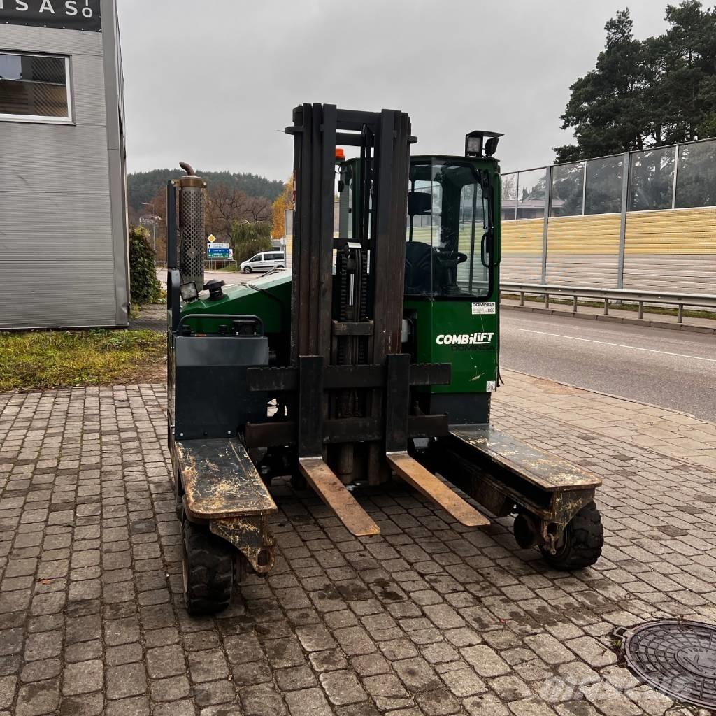 Combilift C 4000 Četru virzienu krāvēji