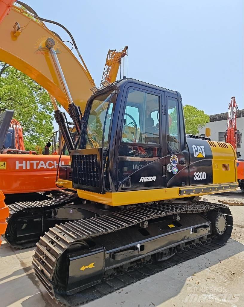 CAT 320 D Kāpurķēžu ekskavatori