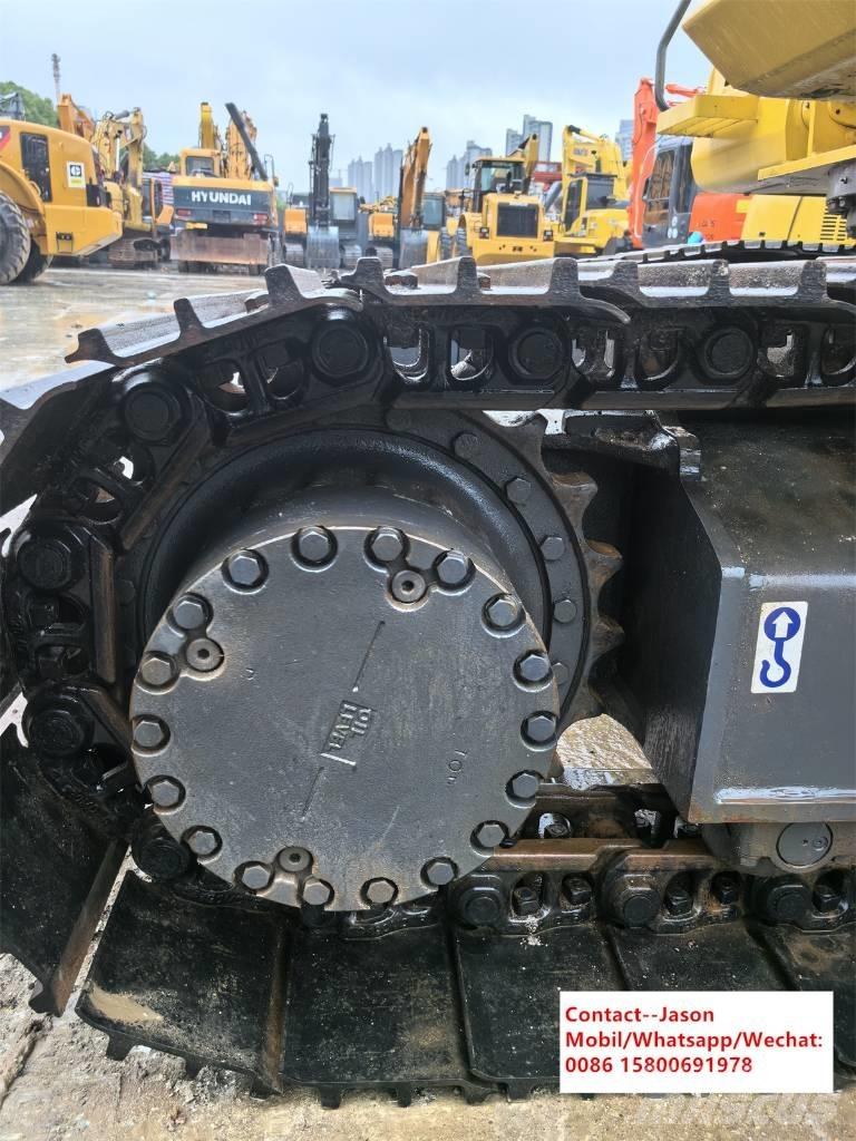 Komatsu PC210 Kāpurķēžu ekskavatori