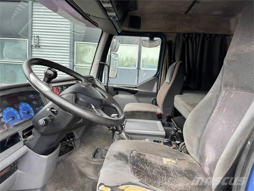 Sisu E12M 10X4 Pašizgāzējs