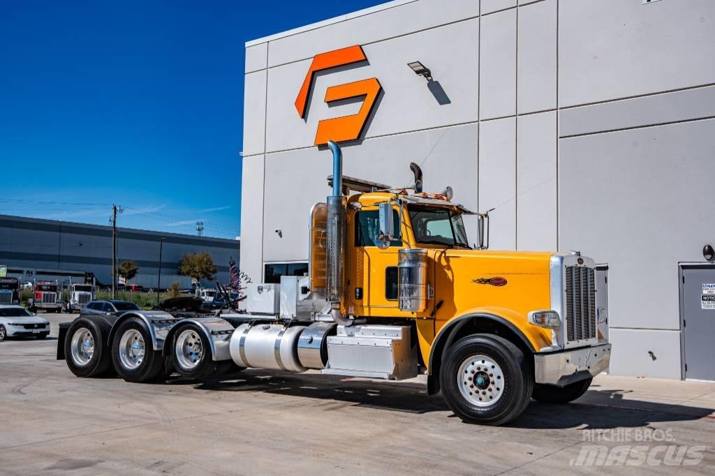 Peterbilt 388 Vilcēji