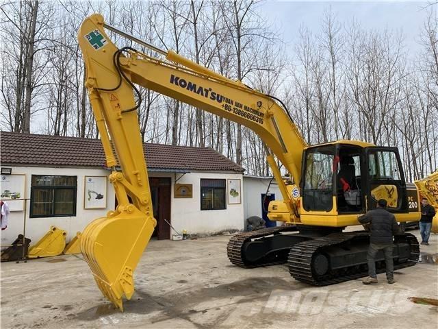 Komatsu PC200-7 Kāpurķēžu ekskavatori