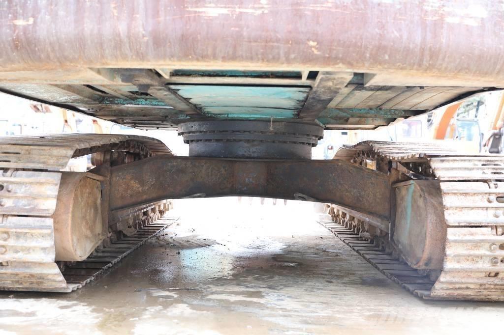 Kobelco SK 200-5 Kāpurķēžu ekskavatori