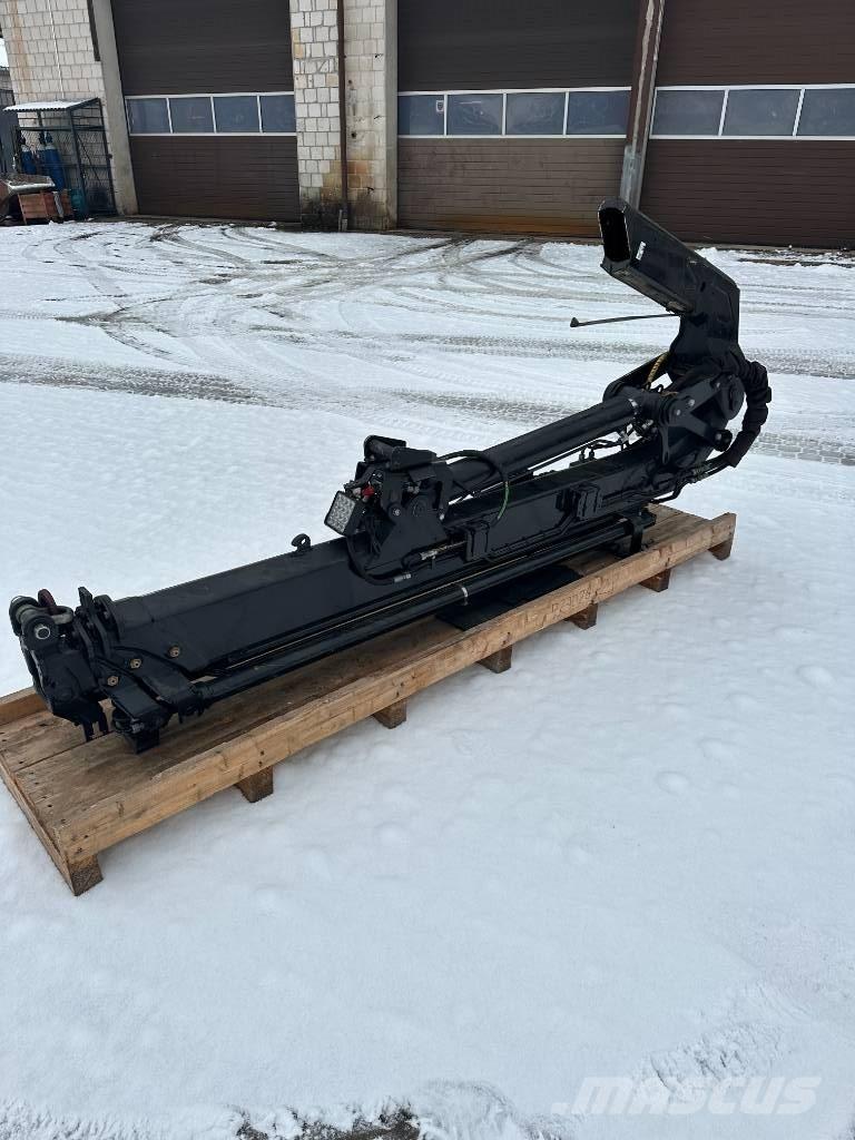 HMF FJ 600 Iekrāvēju krāni