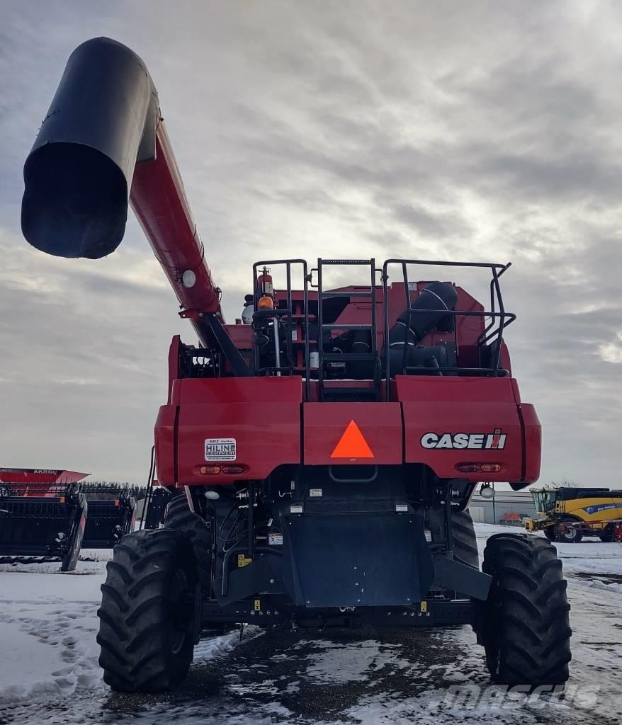 CASE 8120 Ražas novākšanas kombaini