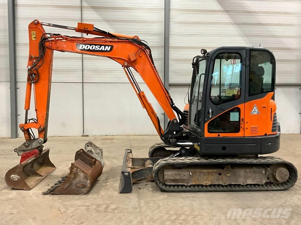 Doosan DX 63-3 Mini ekskavatori < 7 t