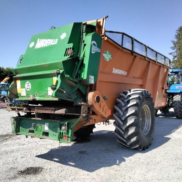 Dangreville EV 11 Mēslojuma izkliedētājs