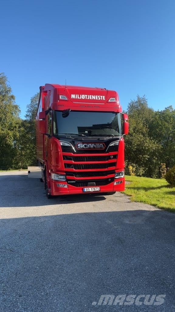 Scania R 590 Koka skaidu vedēji