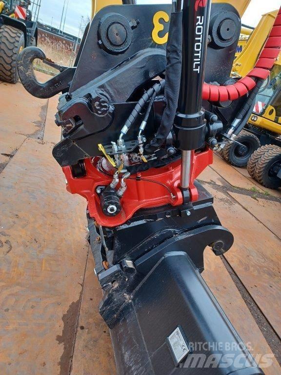 Komatsu PW180-11E0 Ekskavatori uz riteņiem