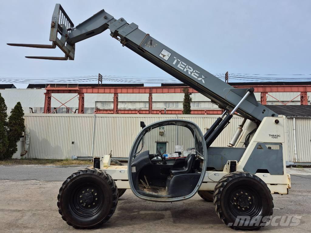 Terex TH0805A Teleskopiskie manipulatori
