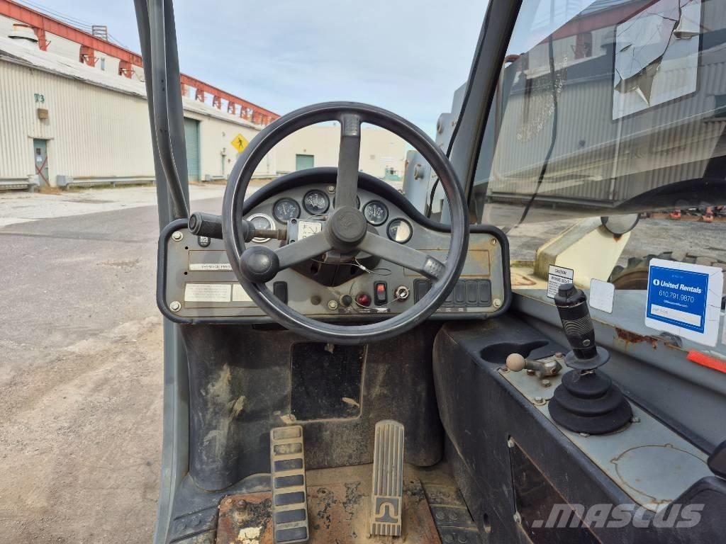 Terex TH0805A Teleskopiskie manipulatori