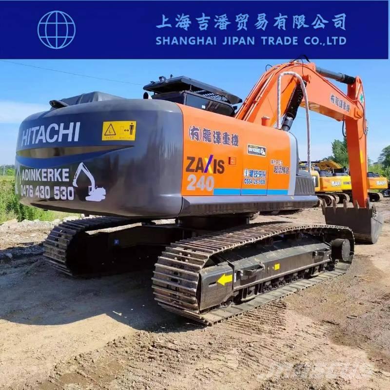 Hitachi ZX 240 Kāpurķēžu ekskavatori