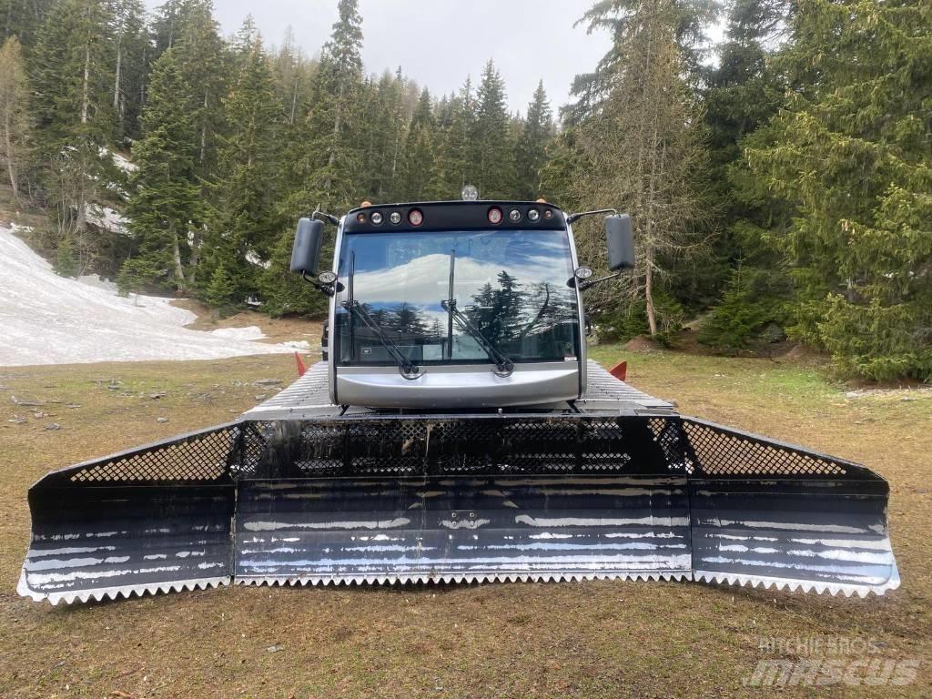 Prinoth Everest Sniega traktori