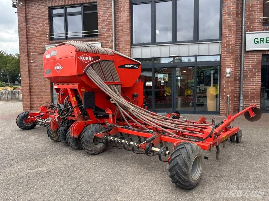 Kuhn Megant 600 Lauksaimniecība- Citi