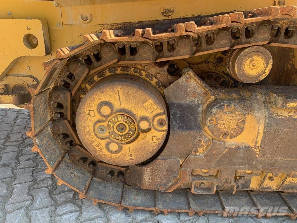 CAT 963 K Kāpurķēžu iekrāvēji