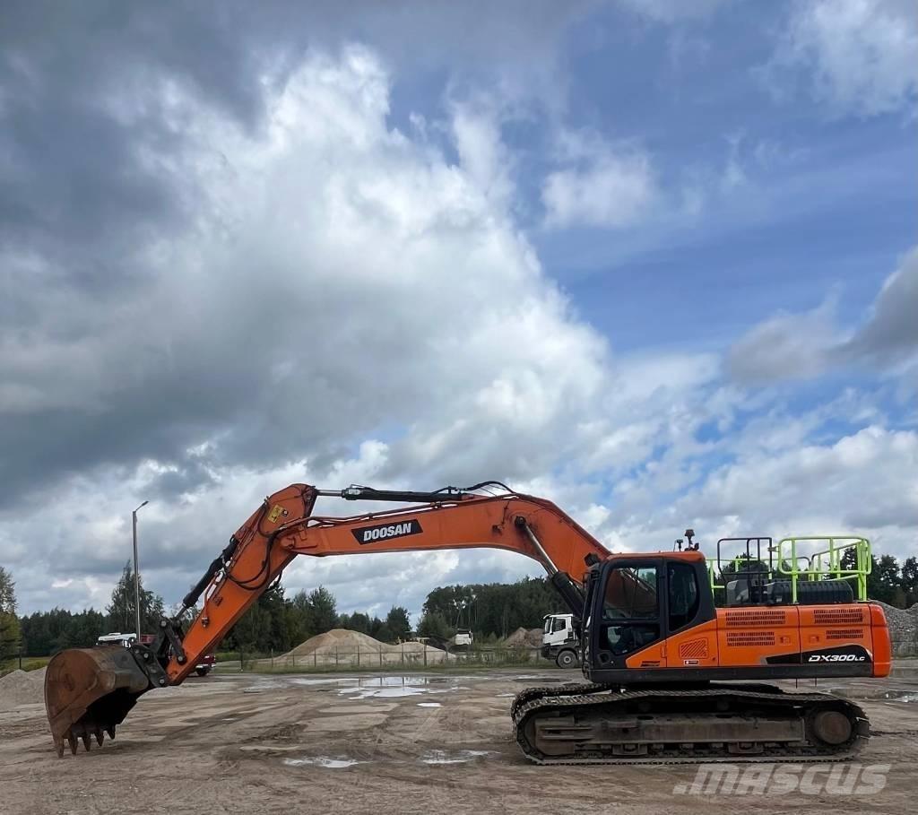 Doosan DX300-LC-7 Kāpurķēžu ekskavatori