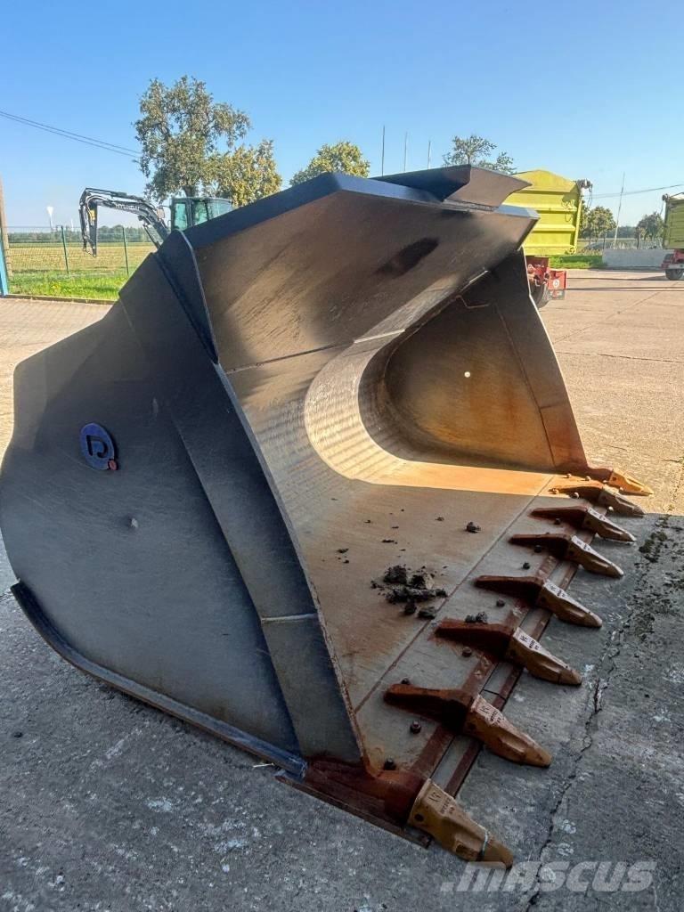 Hyundai HL 970 A Iekrāvēji uz riteņiem