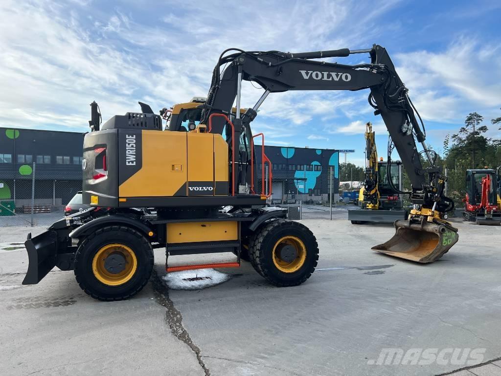 Volvo EWR150E Ekskavatori uz riteņiem