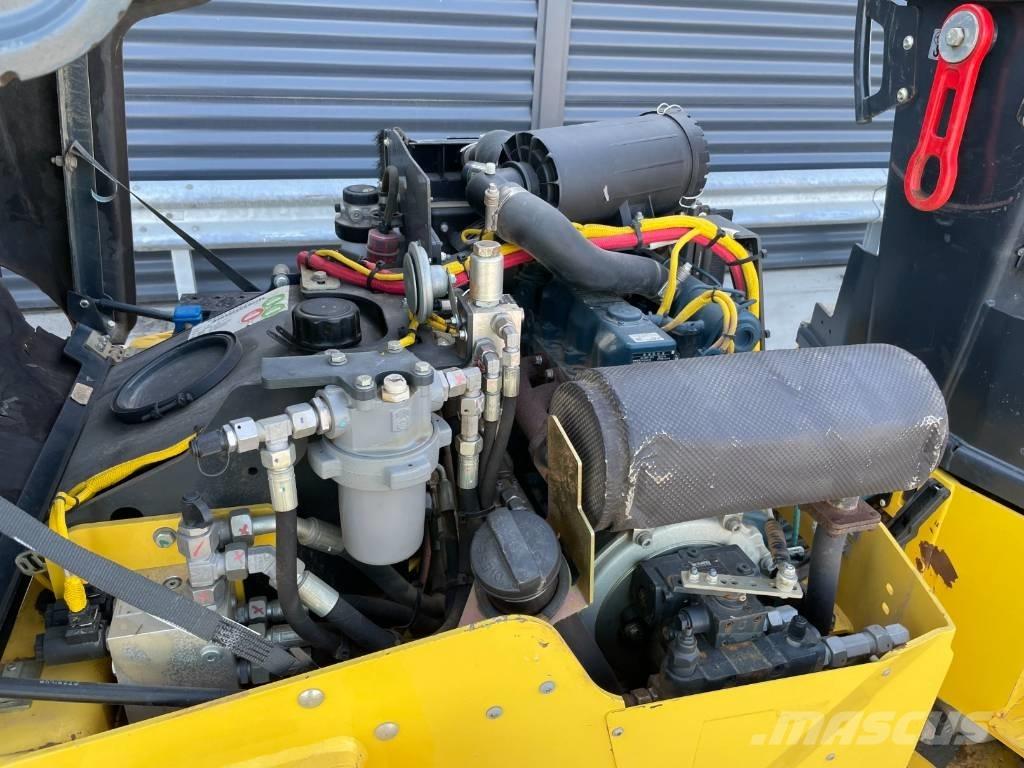 Bomag BW 120 AD-5 Divvalču grunts veltņi