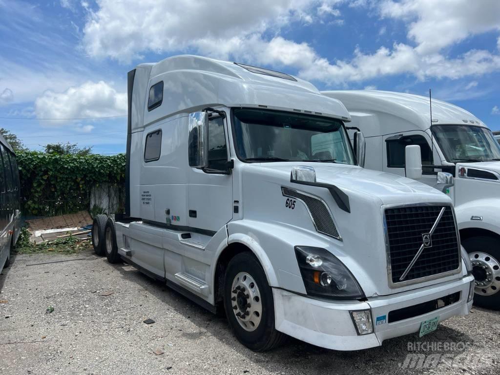 Volvo VNL 780 Vilcēji