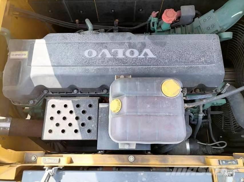 Volvo EC 380 D Kāpurķēžu ekskavatori