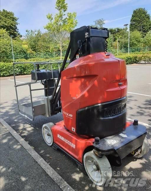 Manitou 100 VJR Vertikālie pacēlāji