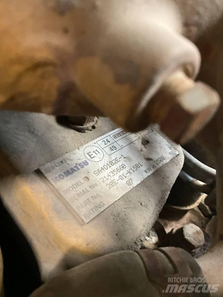 Komatsu PW 150ES-6K Ekskavatori uz riteņiem