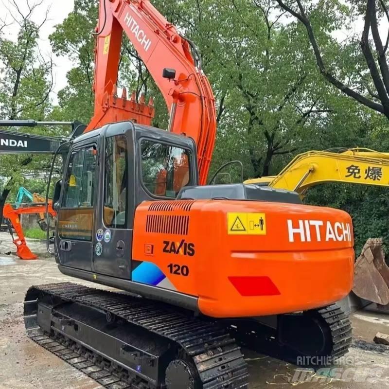 Hitachi ZX 120 Kāpurķēžu ekskavatori