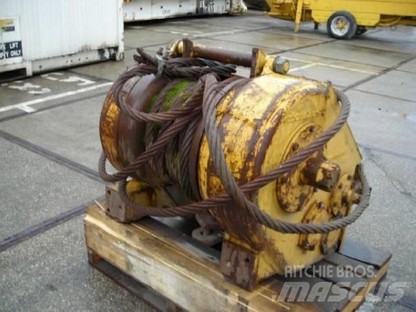 Komatsu D65E WINCH Citas sastāvdaļas