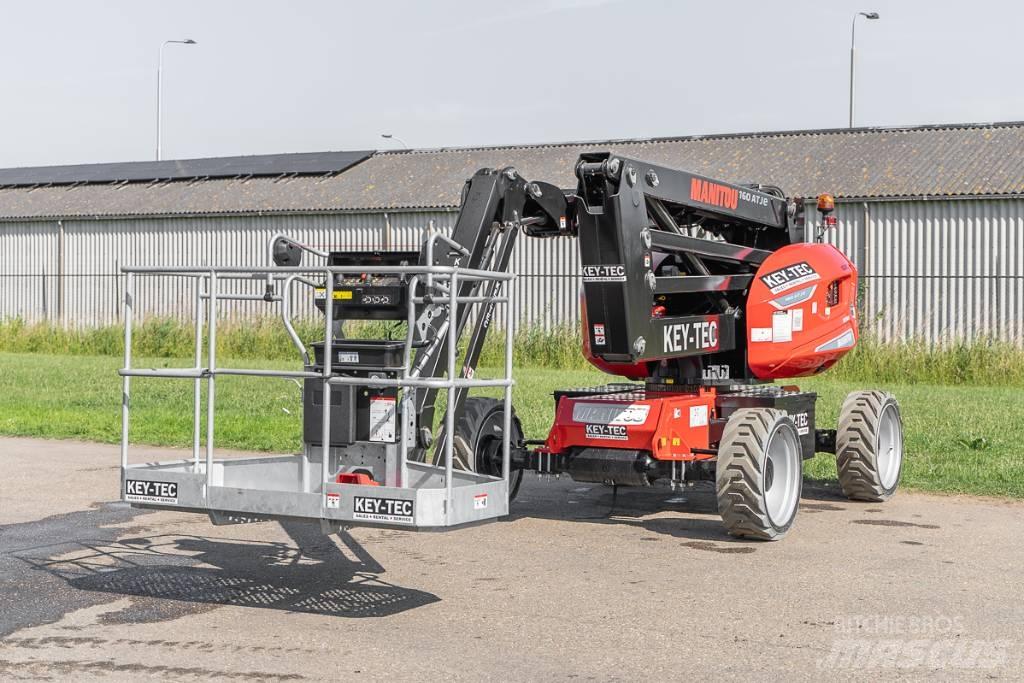 Manitou 160 ATJ e Strēles pacēlāji