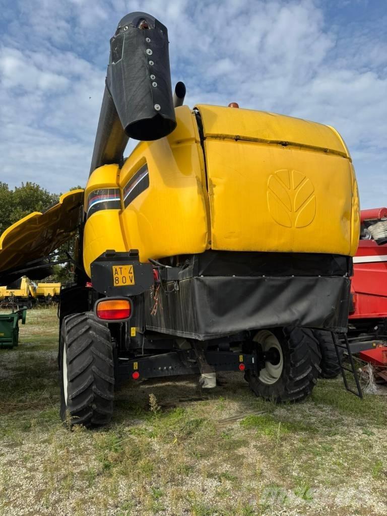 New Holland CX 760 Ražas novākšanas kombaini