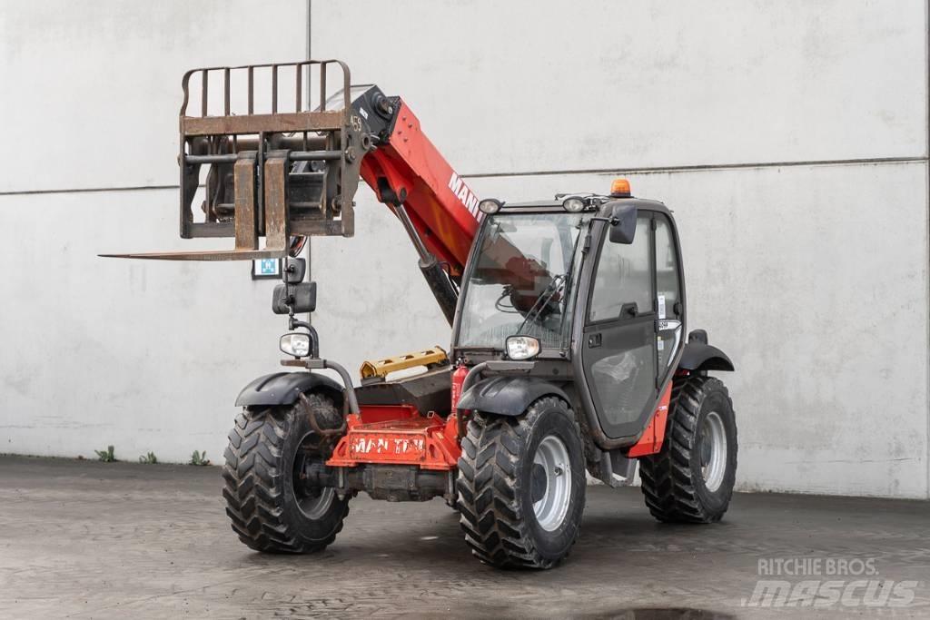 Manitou MLT 627 Teleskopiskie manipulatori