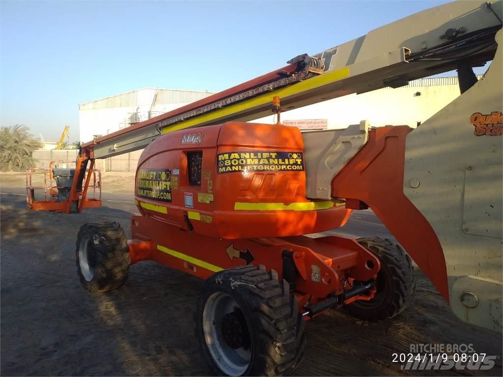 JLG 800AJ Strēles pacēlāji