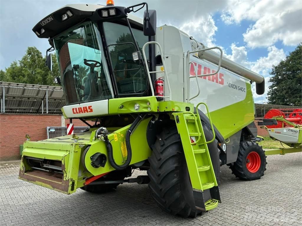 CLAAS Lexion 540C Ražas novākšanas kombaini