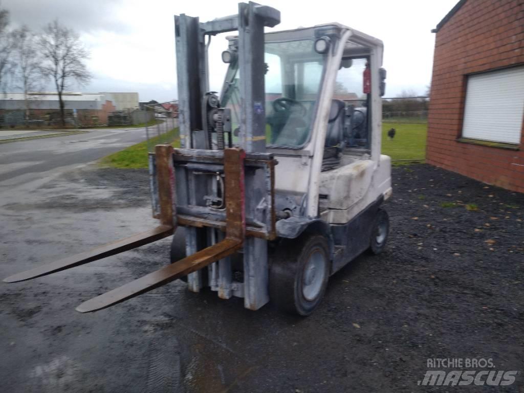 Hyster H 3.00 FT LPG tehnika