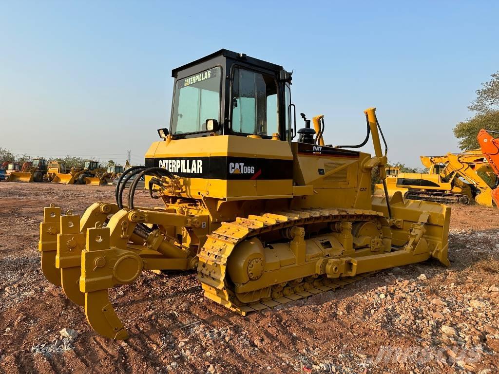 CAT D 6 G Kāpurķēžu buldozeri