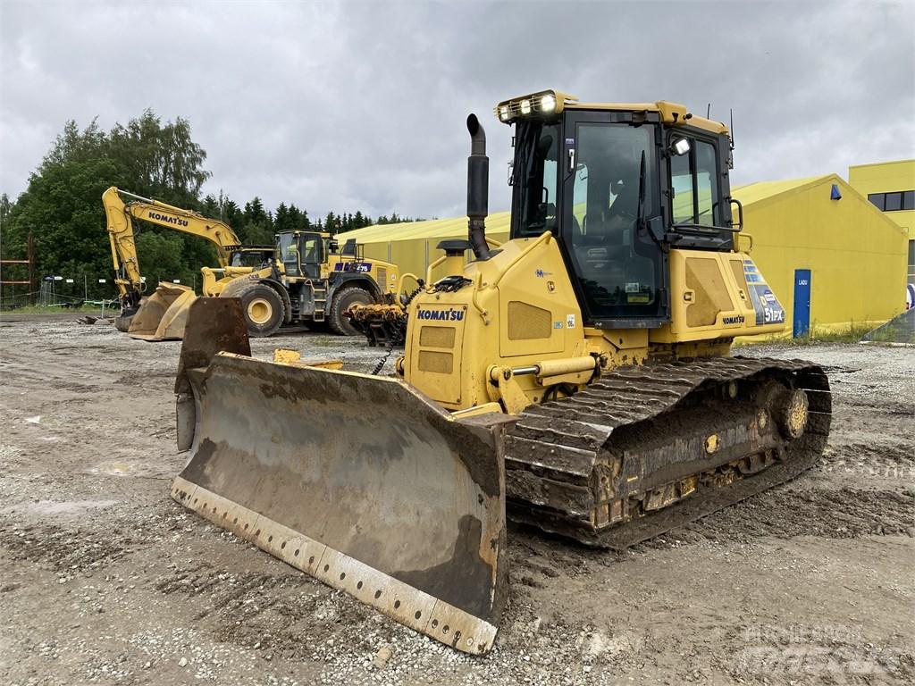 Komatsu DX 51 PX 22 Kāpurķēžu buldozeri