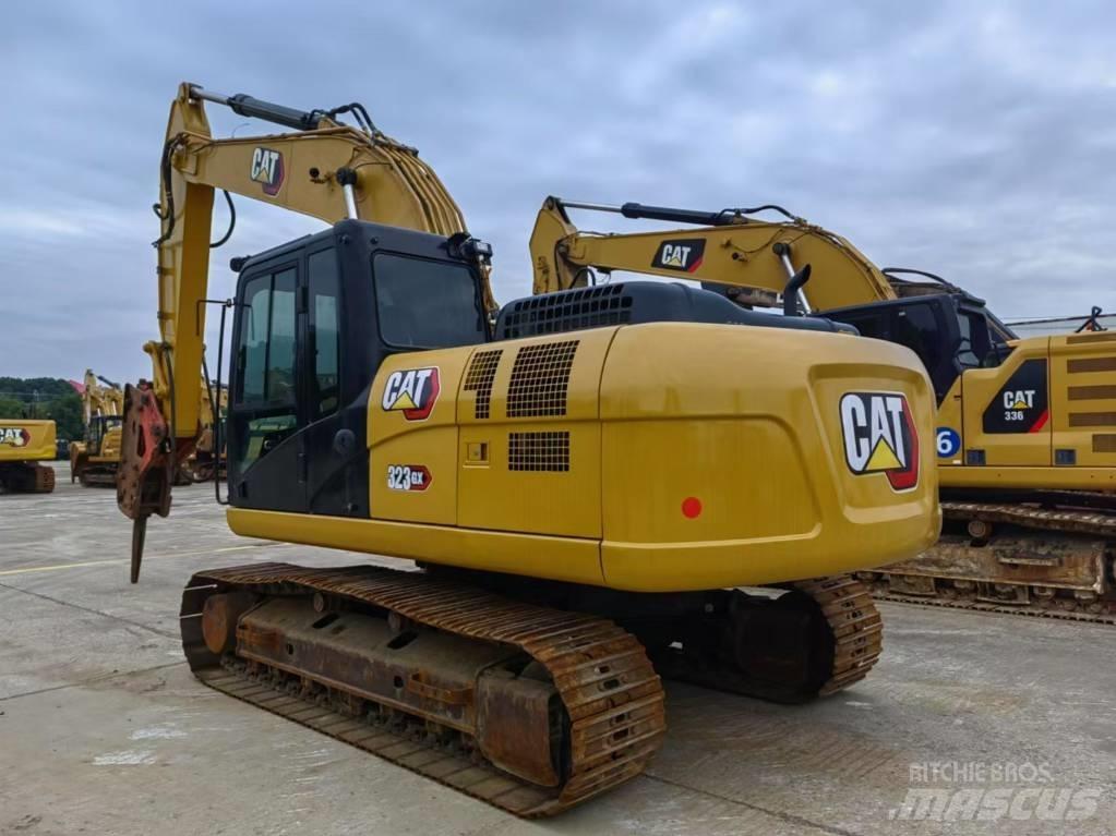 CAT CAT 323GX Kāpurķēžu ekskavatori
