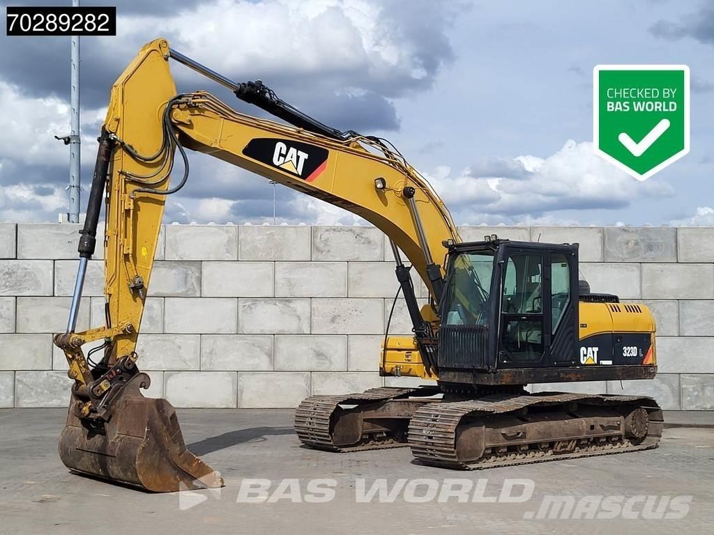 CAT 323 D L Kāpurķēžu ekskavatori