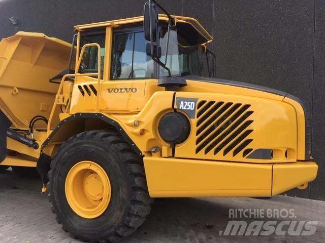 Volvo A25D Artikulētie pašizgāzēji