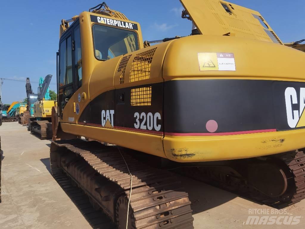 CAT 320 C Kāpurķēžu ekskavatori