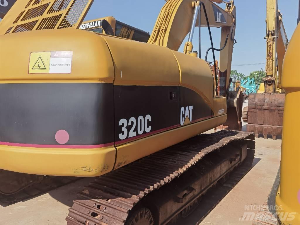 CAT 320 C Kāpurķēžu ekskavatori