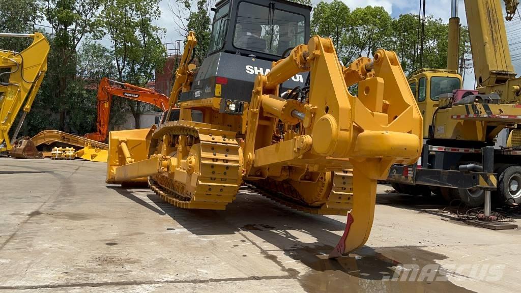 Shantui SD 32 Kāpurķēžu buldozeri