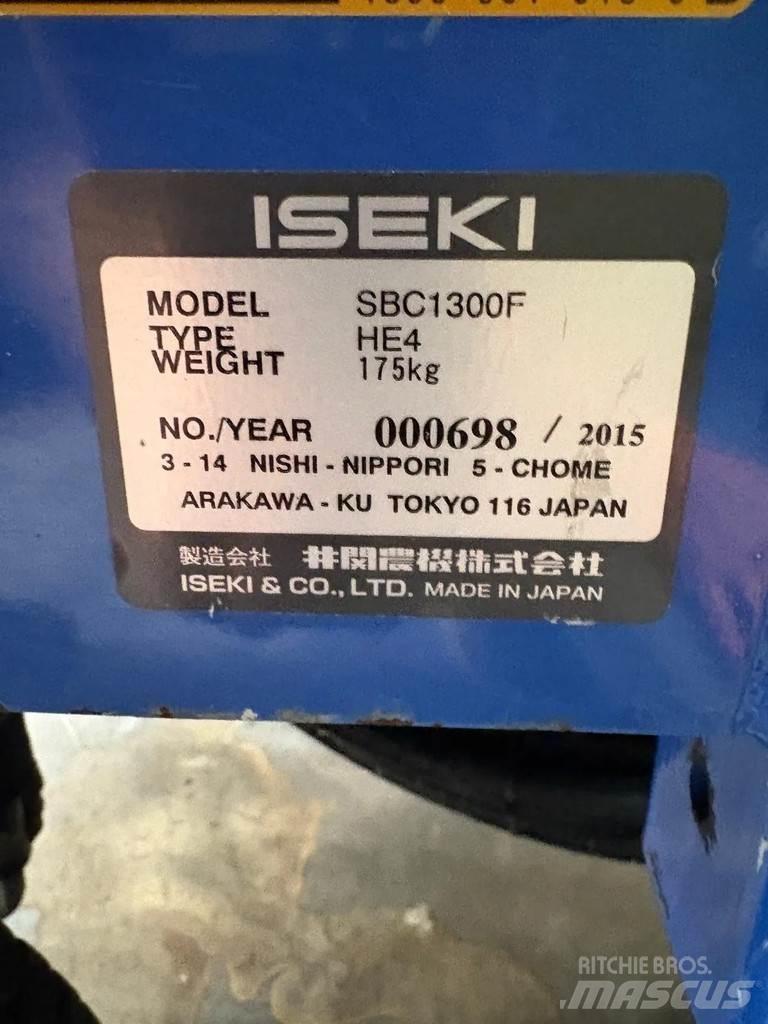 Iseki SF450 Mauriņa traktors
