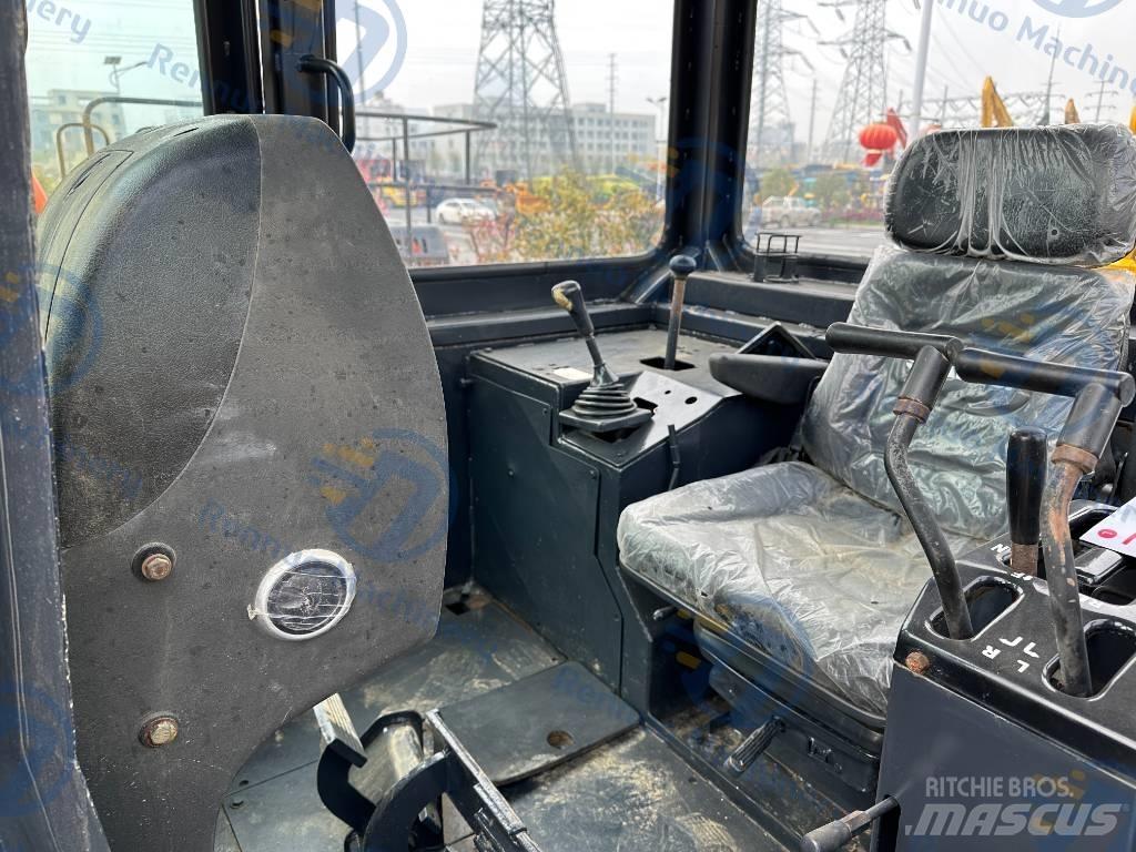 Shantui SD 32 Kāpurķēžu buldozeri