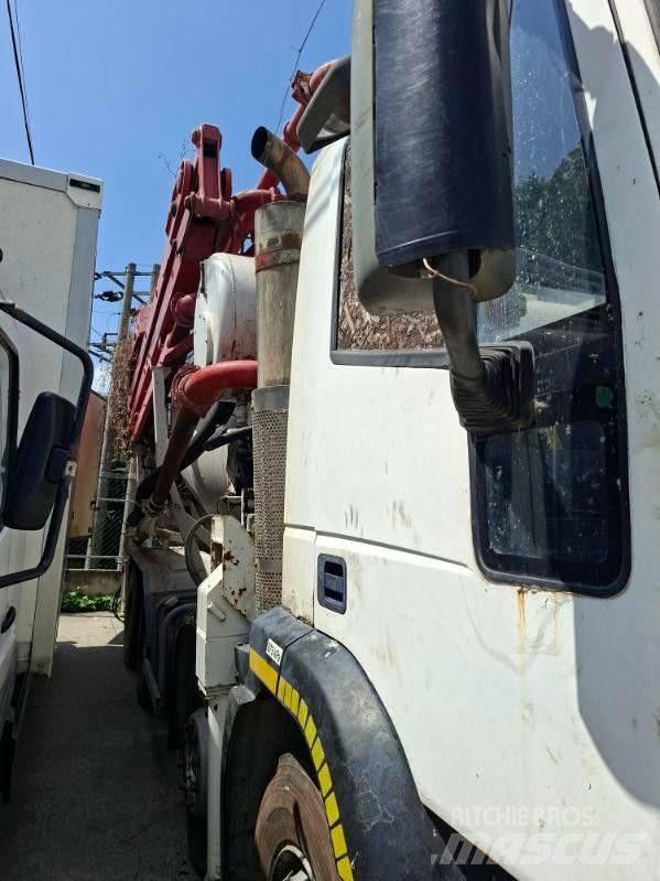 Iveco CIFA Kravas mašīna- betona sūknis