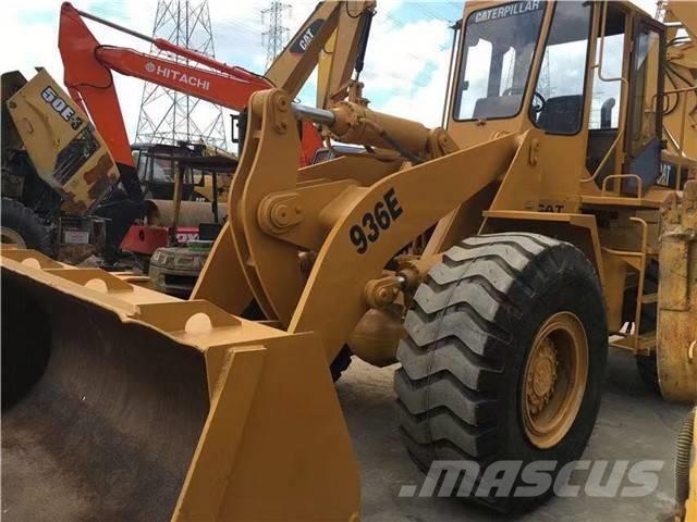 CAT 936 E Iekrāvēji uz riteņiem