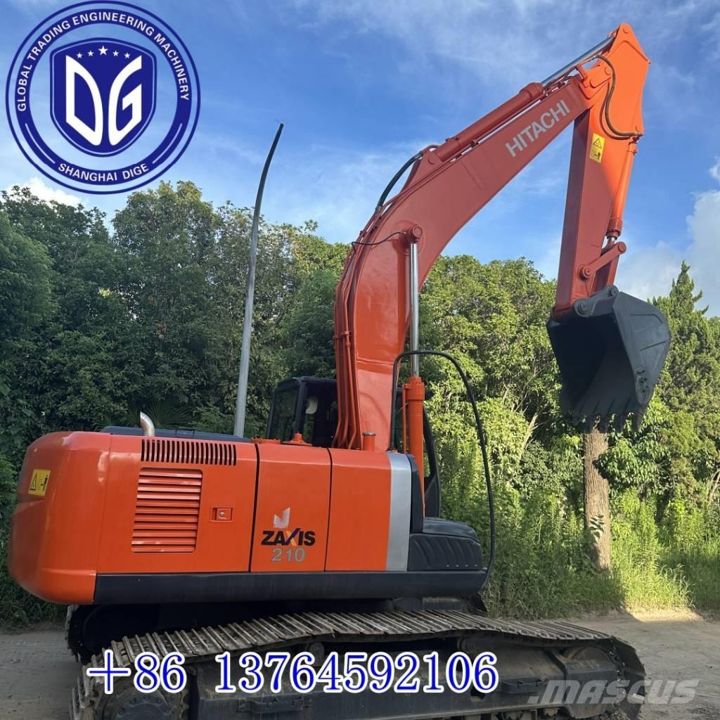 Hitachi 210LC Kāpurķēžu ekskavatori