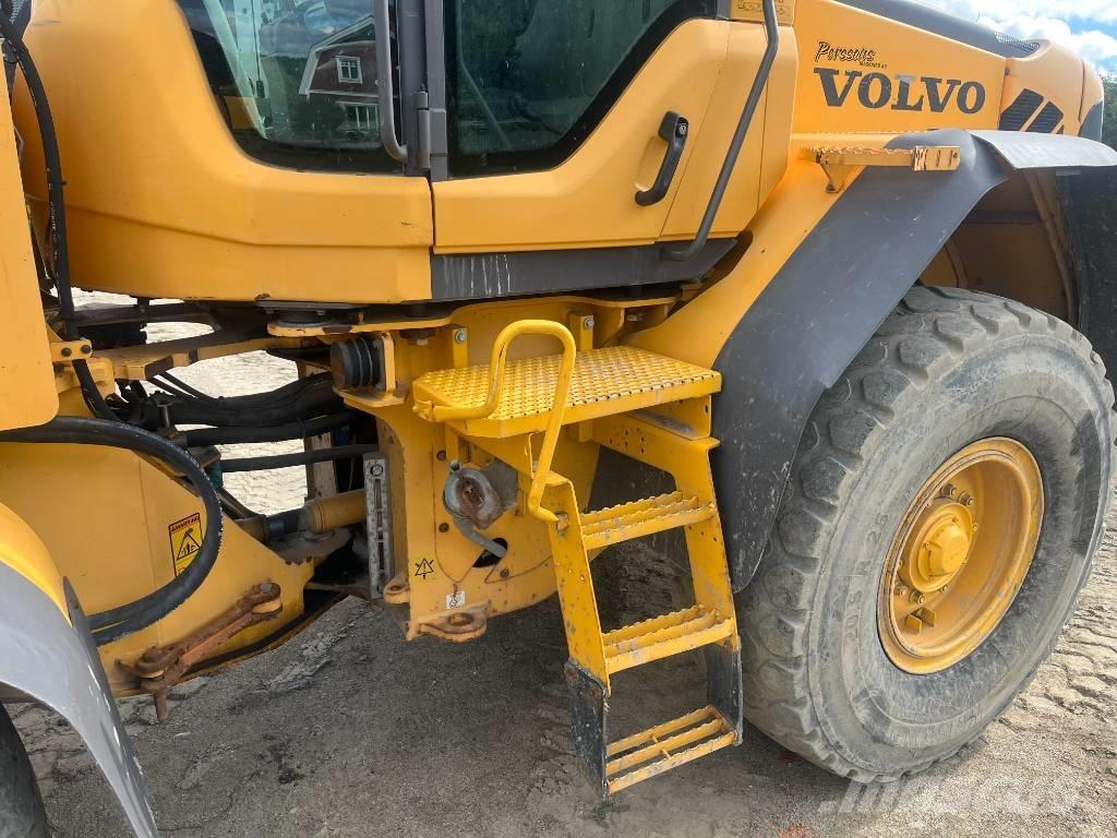 Volvo L 60 F Iekrāvēji uz riteņiem