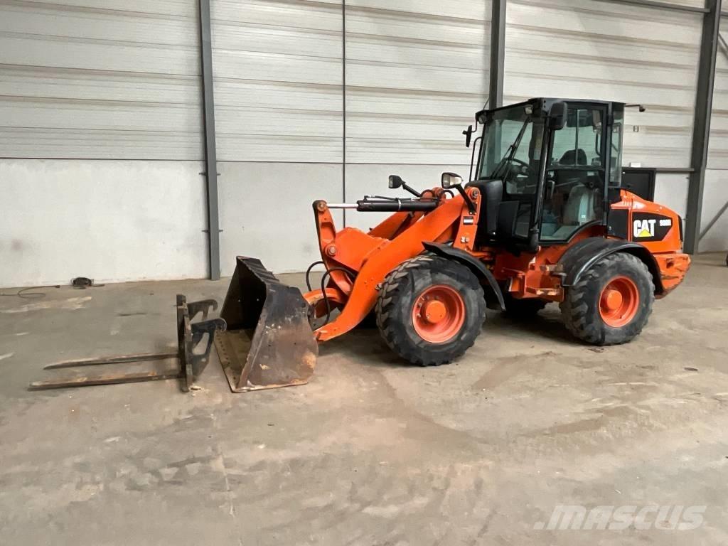 CAT 908 H Iekrāvēji uz riteņiem